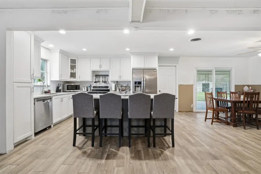 3904 Lakewood Drive, Lake Worth, TX 76135 - Image #3