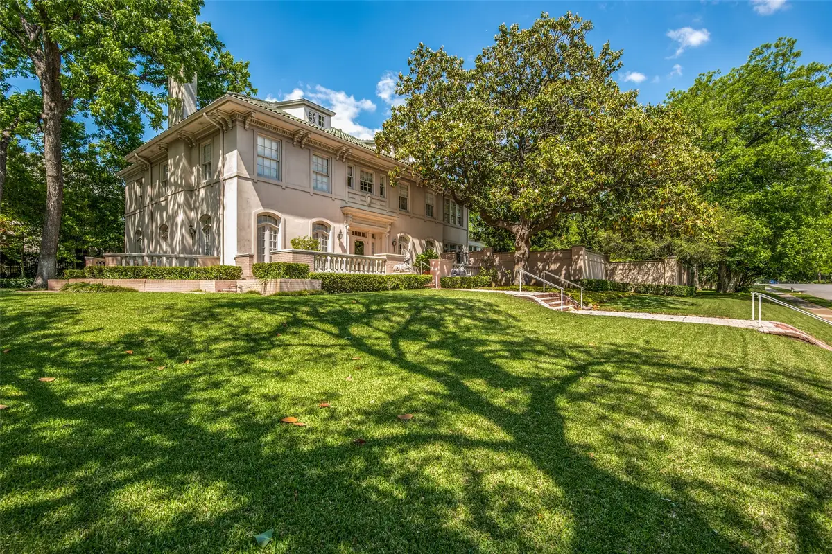 4700 Lakeside Drive, Highland Park, TX 75205 - Image #1