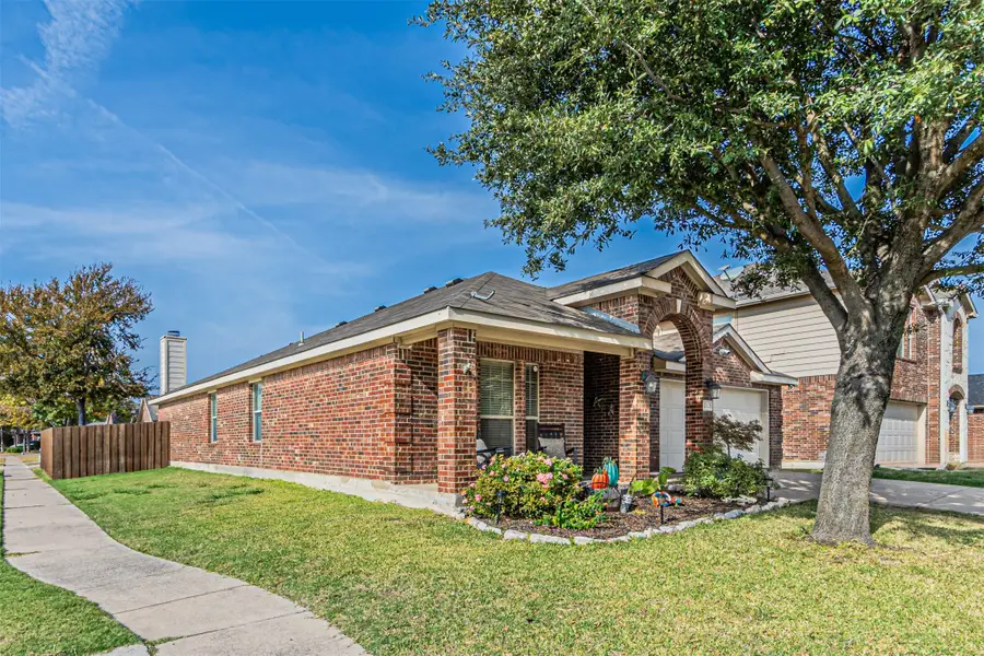 203 Travis Lane, Lavon, TX 75166 - Image #3