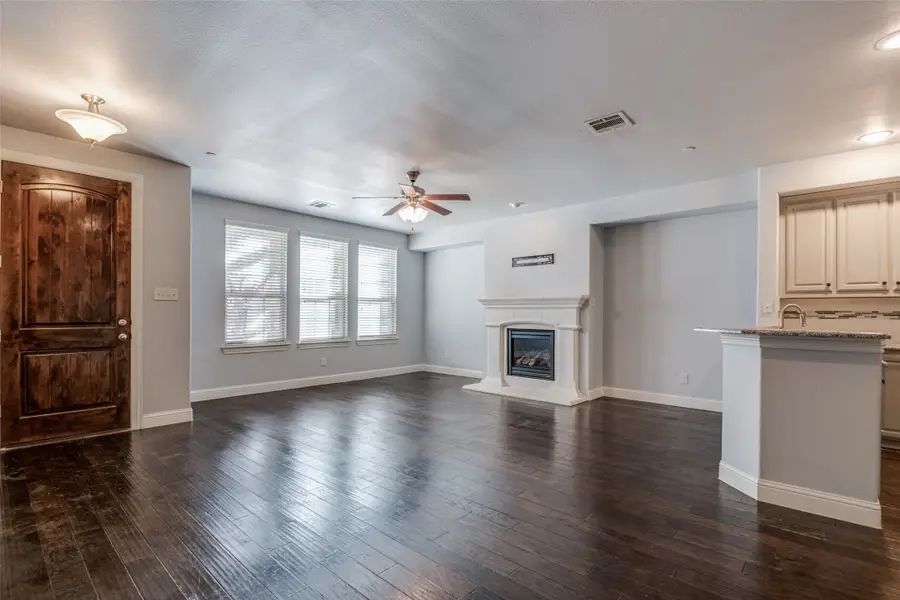 4405 Dexter Lane, Carrollton, TX 75010 - Image #2