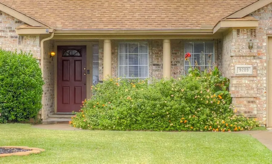 9209 Ivy Way Court, Fort Worth, TX 76118 - Image #3