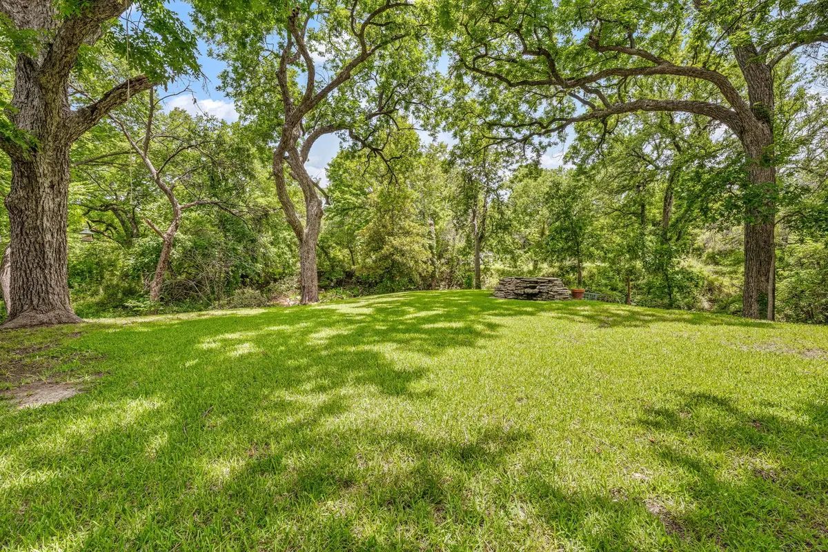 2917 Waterwood Court, Granbury, TX 76048 - Image #1