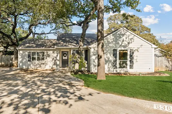 636 Winter Wood Drive, Grapevine, TX 76051