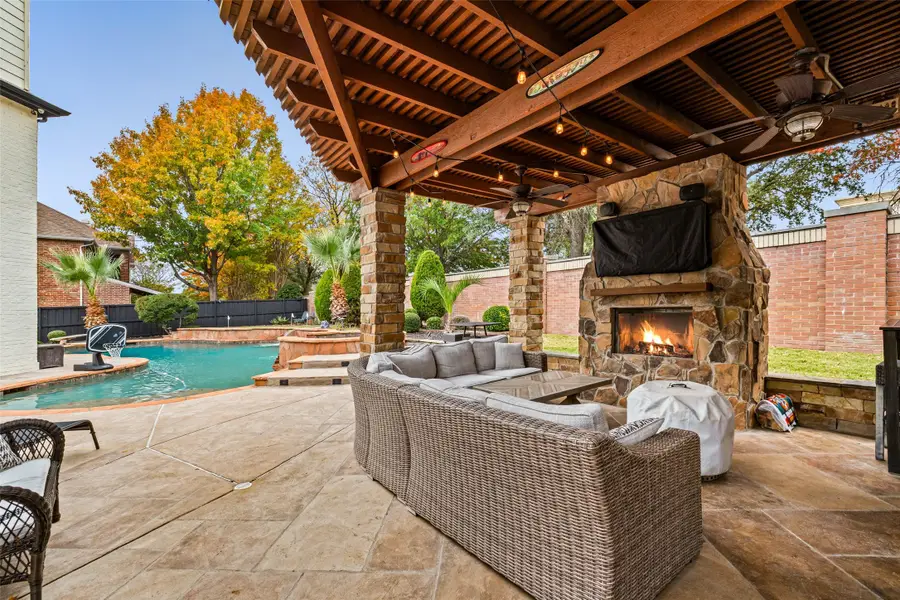 2520 Towne View Court, Flower Mound, TX 75028 - Image #2