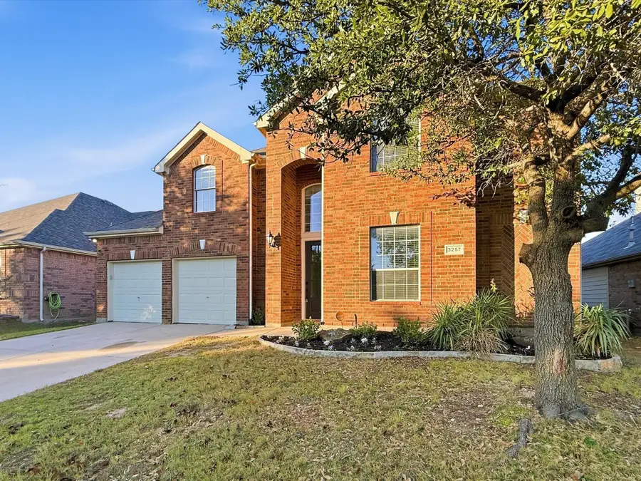 3257 Button Bush Drive, Fort Worth, TX 76244 - Image #3