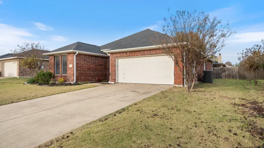 102 Angelina Drive, Crandall, TX 75114 - Image #3
