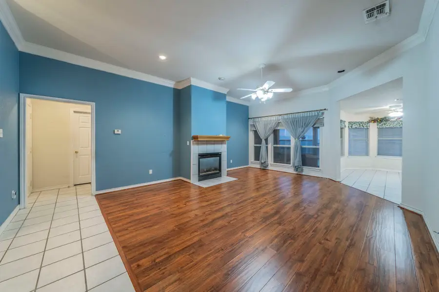 1037 Austin Court, Weatherford, TX 76086 - Image #3