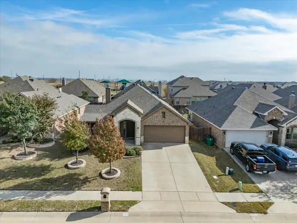 224 Carson Drive, Waxahachie, TX 75167