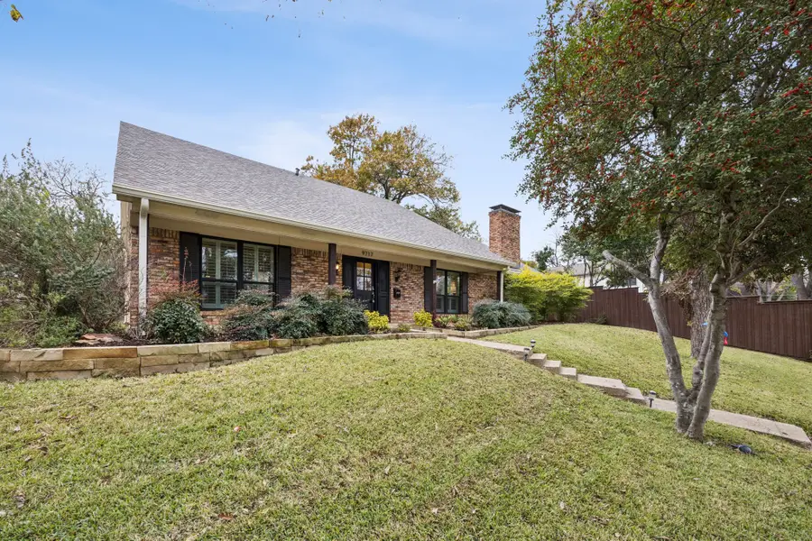 9717 Ravensway Drive, Dallas, TX 75238 - Image #2