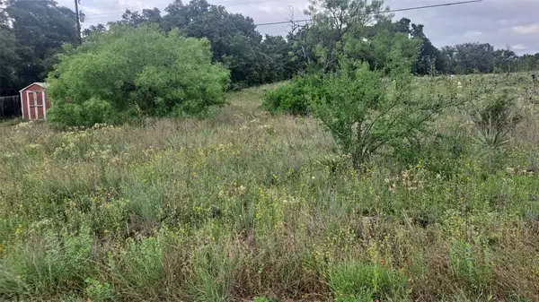 6958 Lovers Lane, Brownwood, TX 76801