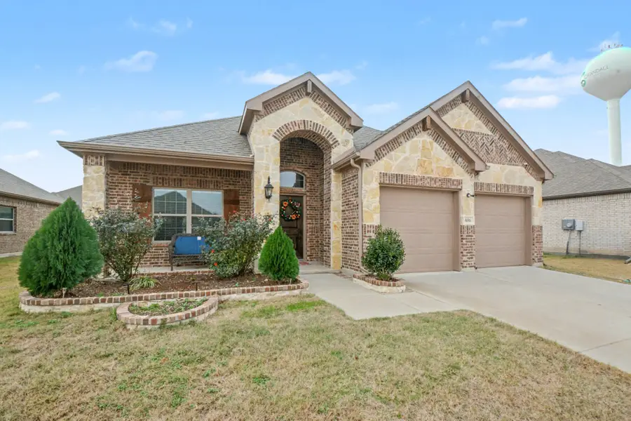 686 Navasota Drive, Crandall, TX 75114 - Image #3