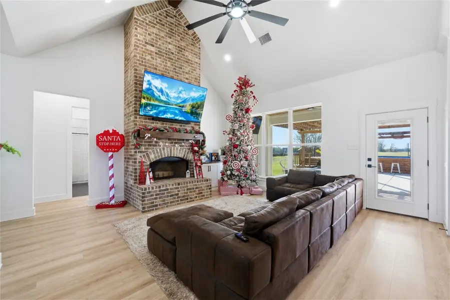 18100 County Road 4001, Mabank, TX 75147 - Image #3