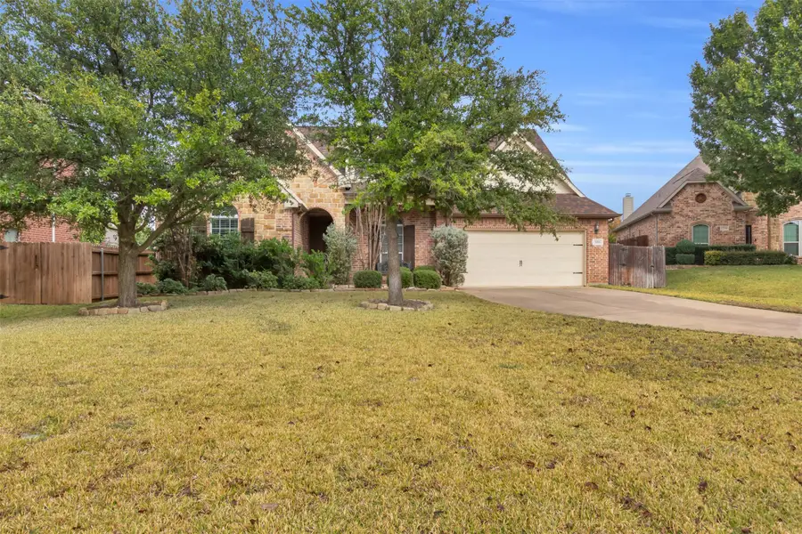 1208 Claire Court, Burleson, TX 76028 - Image #3
