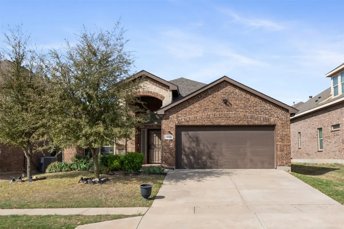 15725 Carlton Oaks Drive, Fort Worth, TX 76177 - Image #1