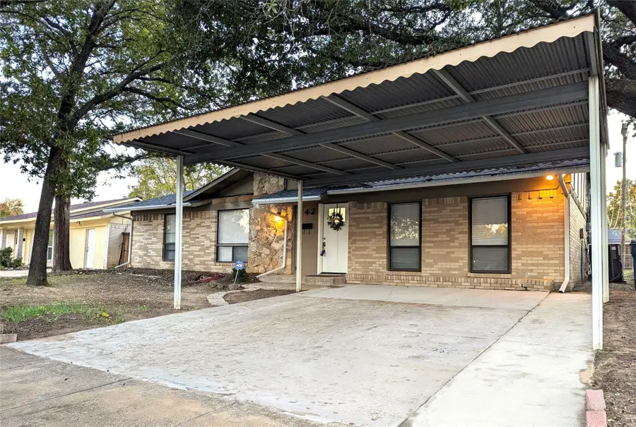 142 Price Drive, Lewisville, TX 75067 - Image #2