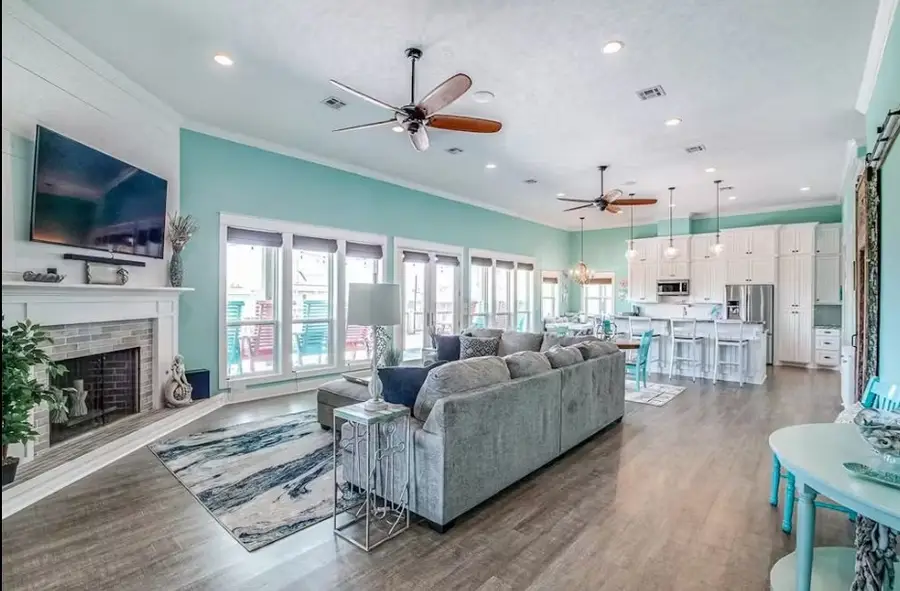 922 Palmridge Drive, Port Bolivar, TX 77650 - Image #3