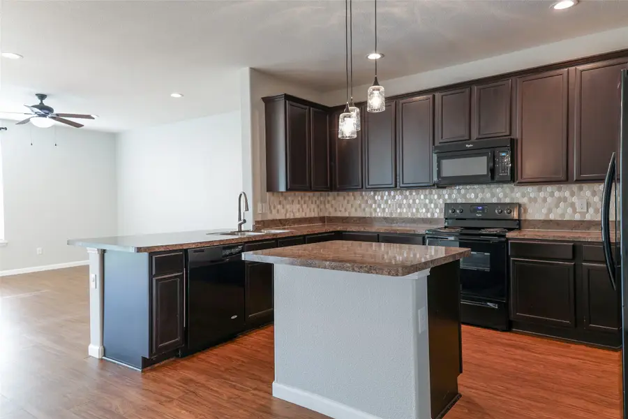 4110 Legend Trail, Heartland, TX 75126 - Image #3