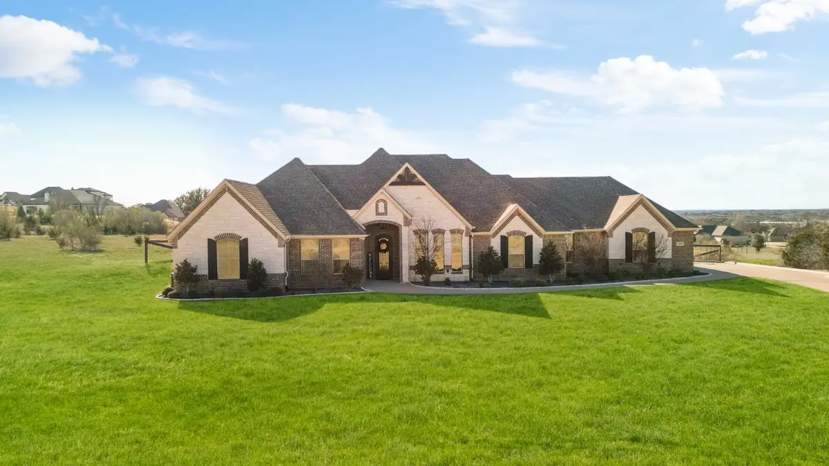 209 Martin Drive, Granbury, TX 76049 - Image #1