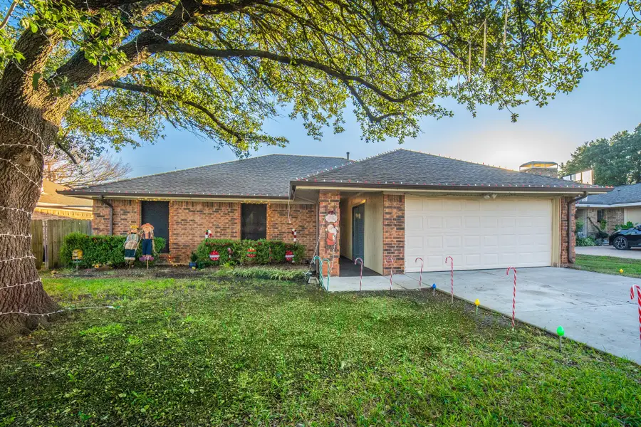 2612 Herring Circle, Sachse, TX 75048 - Image #2