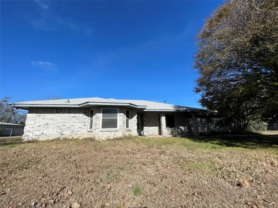 254 Spring Brook Drive, Mansfield, TX 76063 - Image #3
