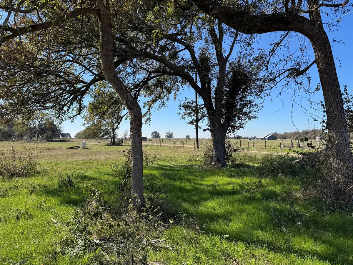310 County Road 319, Rosebud, TX 76570 - Image #1