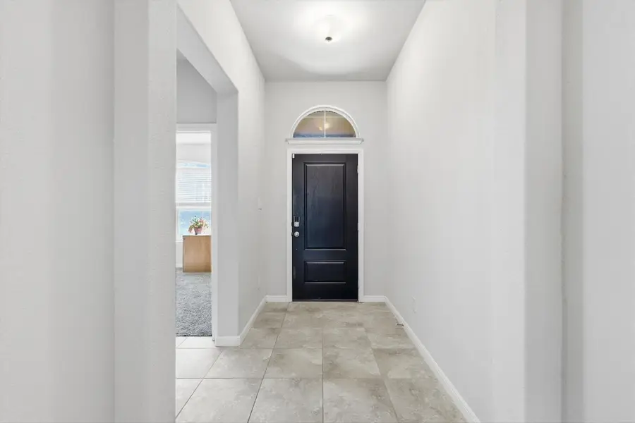 9256 Silver Dollar Drive, Fort Worth, TX 76131 - Image #3