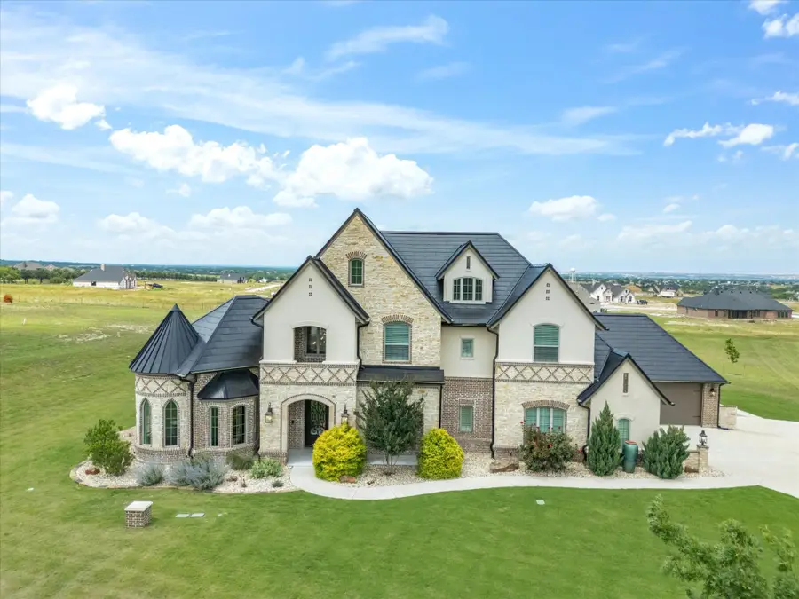 212 Nueces Trail, Aledo, TX 76008 - Image #2