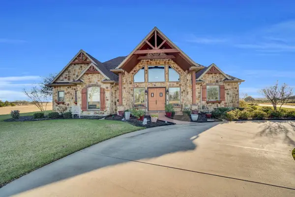 217 Hunter Pass, Waxahachie, TX 75165