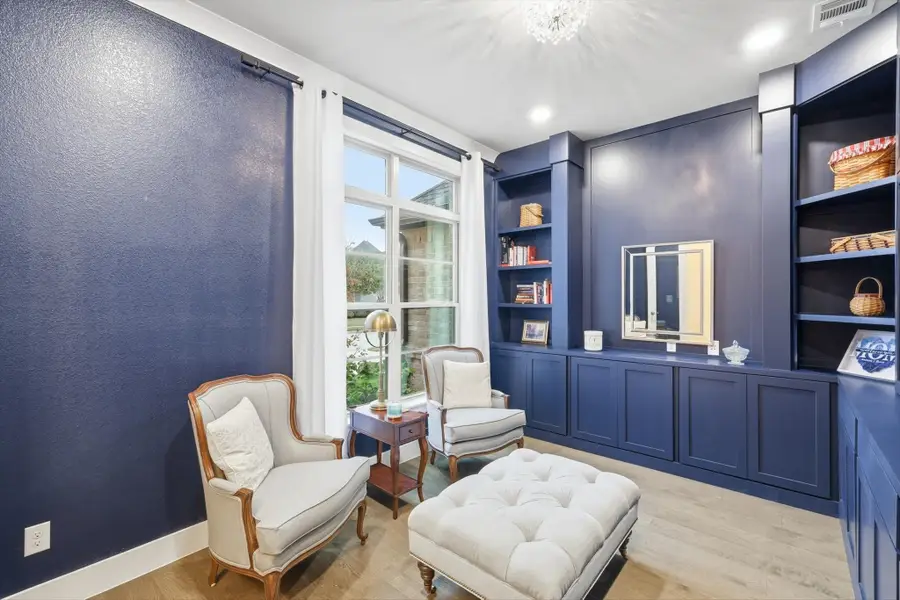 404 Boonesville Bend, Argyle, TX 76226 - Image #3