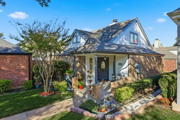 18028 Whispering Gables Lane, Dallas, TX 75287