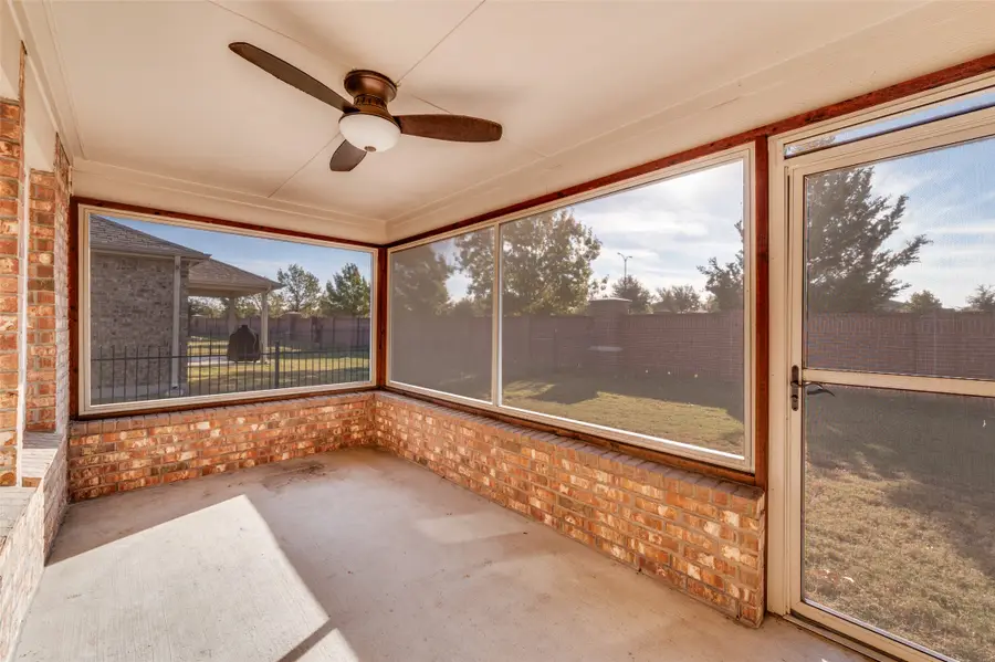 2325 Beachfront Drive, Frisco, TX 75036 - Image #2