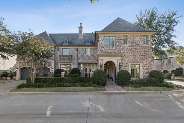 2 Bretton Creek Court, Dallas, TX 75220