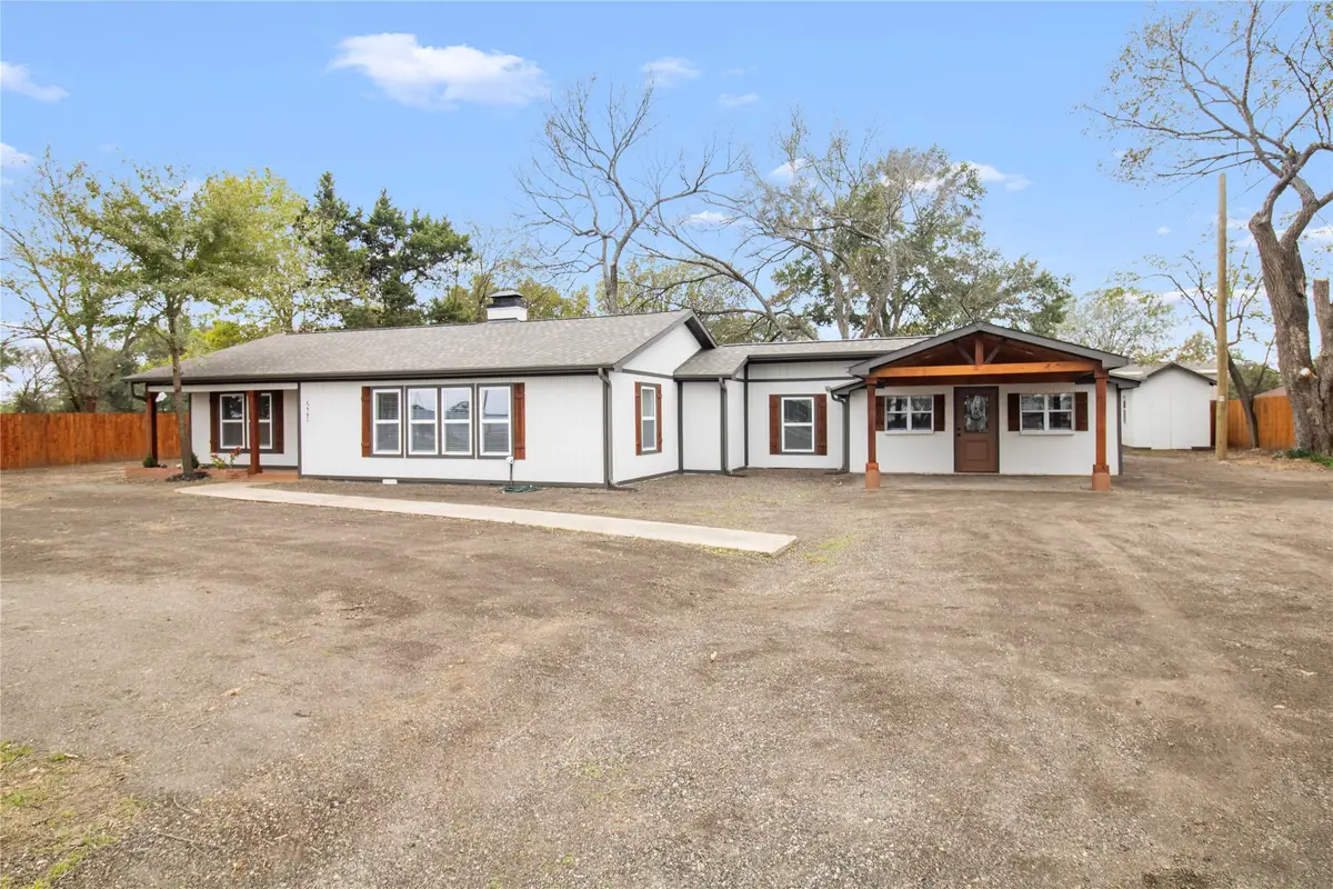 521 S Main Street, Dawson, TX 76639 - Image #1