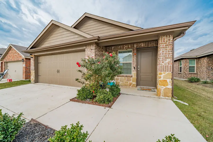 807 Sunrise Lane, Royse City, TX 75189 - Image #2