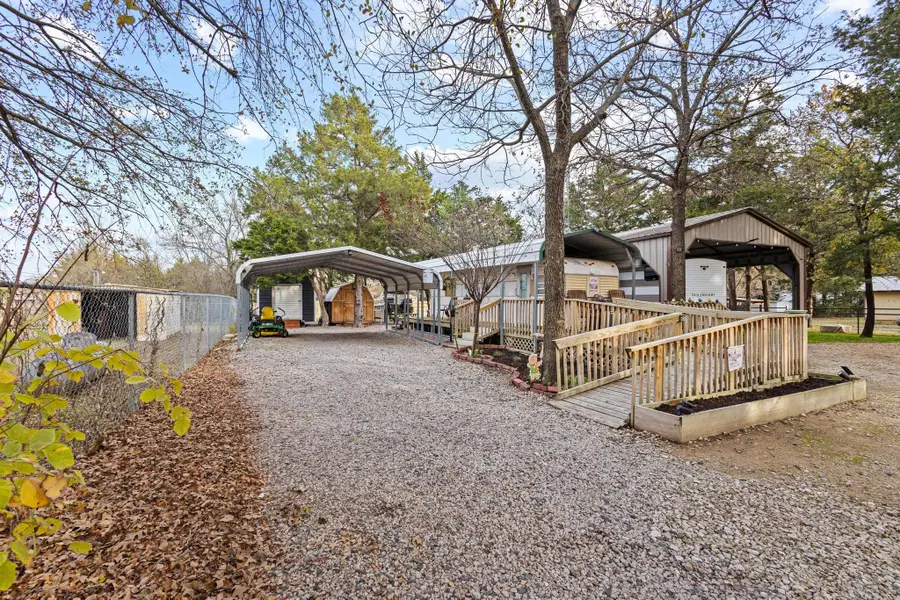 988 County Road, Gordonville, TX 76245 - Image #3