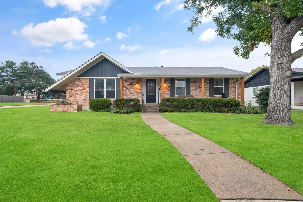 748 Vinecrest Lane, Richardson, TX 75080 - Image #1