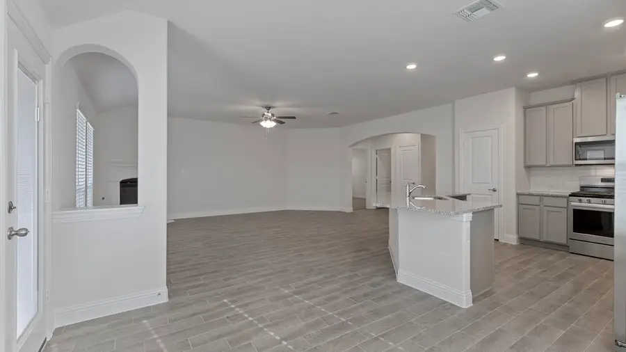 2141 Mantua Farm Lane, Anna, TX 75409 - Image #2