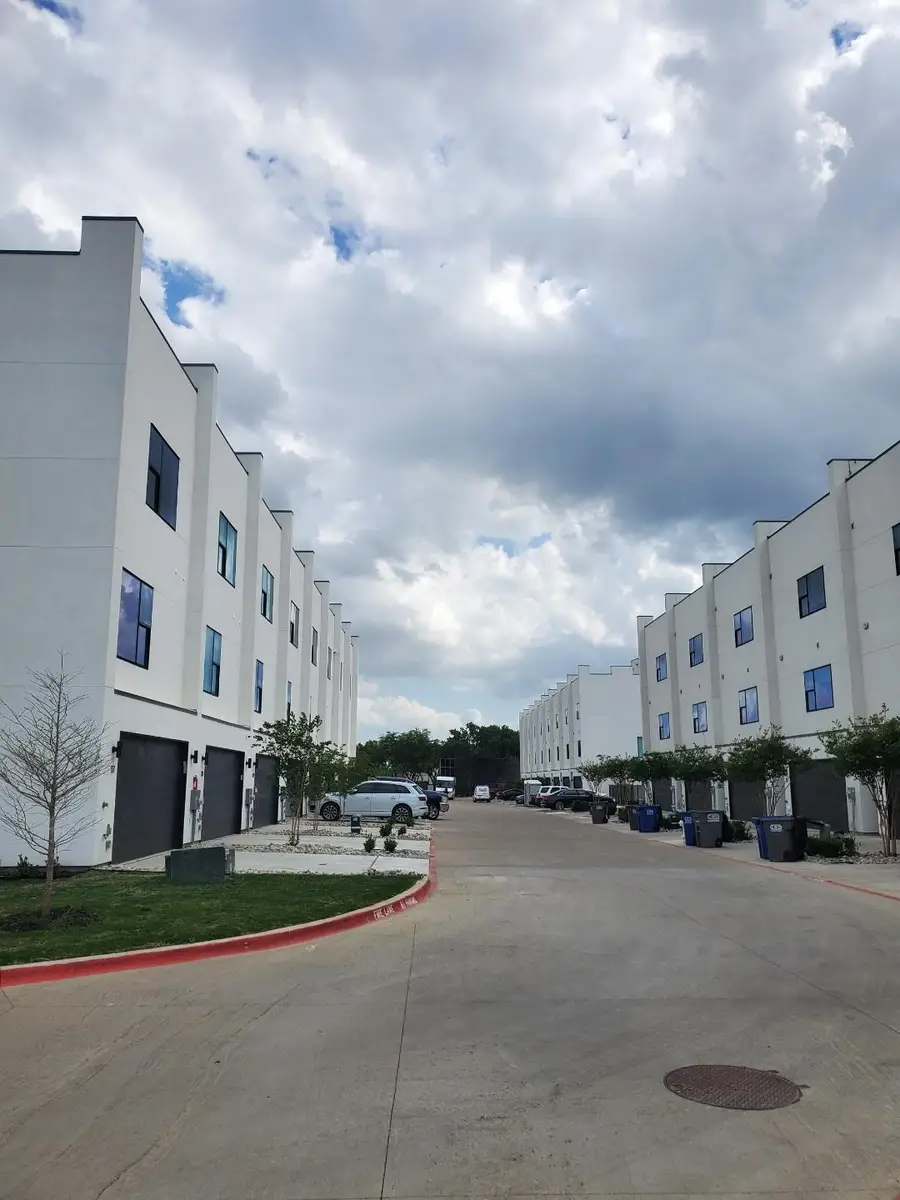 13001 Hutton Drive #31, Farmers Branch, TX 75234 - Image #3