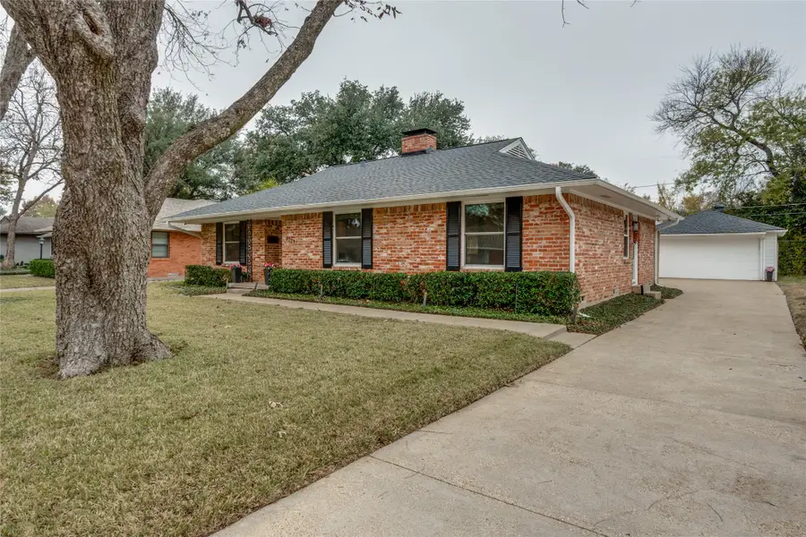 6729 Braeburn Drive, Dallas, TX 75214 - Image #2