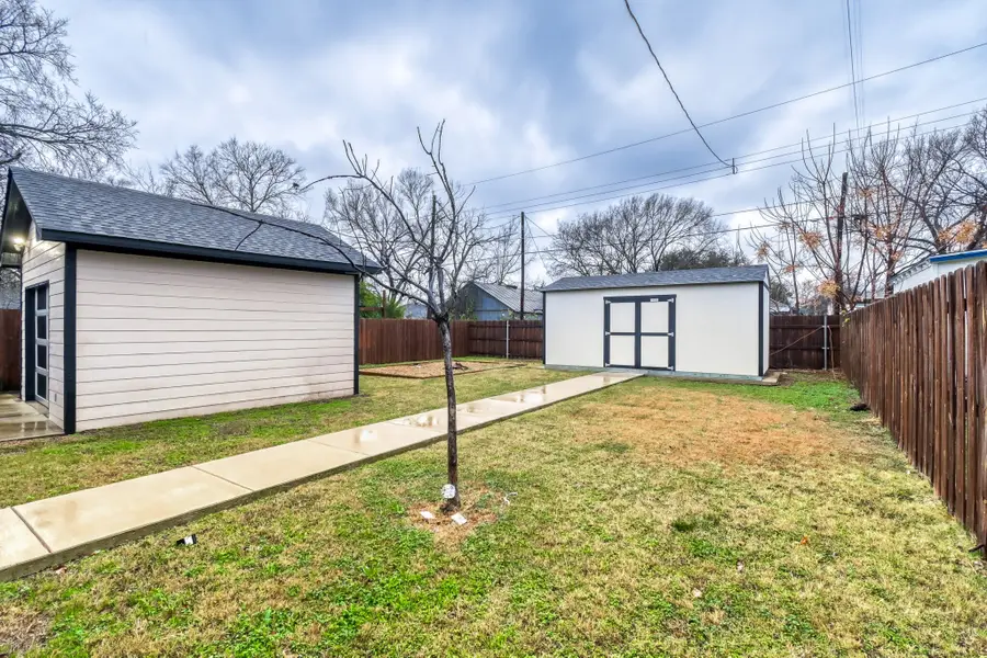 713 S Willomet Avenue, Dallas, TX 75208 - Image #3