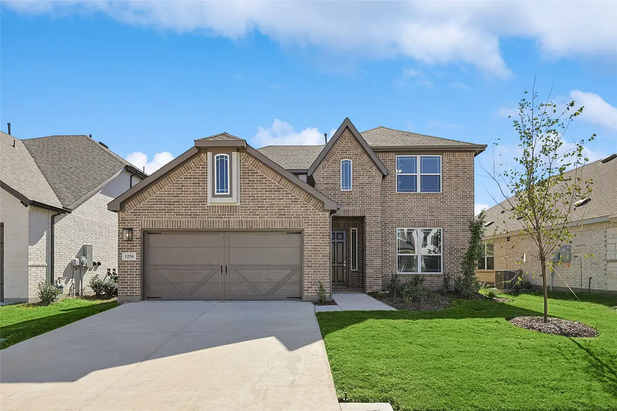 16469 Hemlock Tree Drive, Justin, TX 76247 - Image #1