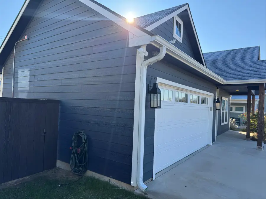 4713 Dry Creek Road, Sherman, TX 75092 - Image #2