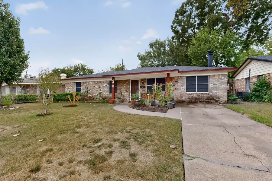 2210 Starlite Lane, Irving, TX 75061 - Image #3