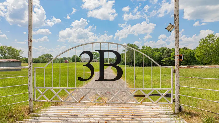 1855 Phillips Springs Road, Gladewater, TX 75647 - Image #3