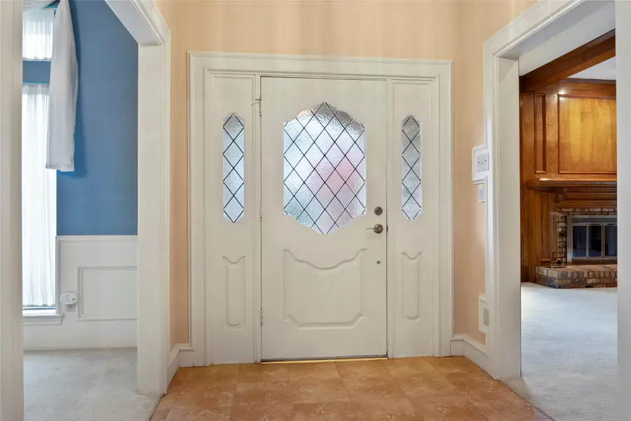 3201 Greenleaf Court, Garland, TX 75044 - Image #2