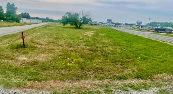 303 N Fm 2353, Possum Kingdom Lake, TX 76449