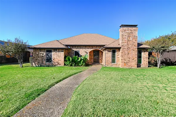 1627 Silverleaf Drive, Carrollton, TX 75007