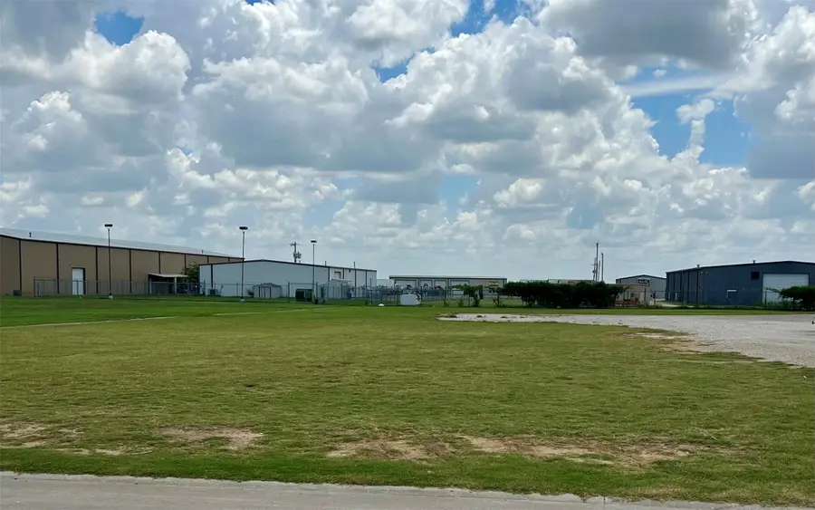 1125 N Industrial Boulevard, Pilot Point, TX 76258 - Image #2