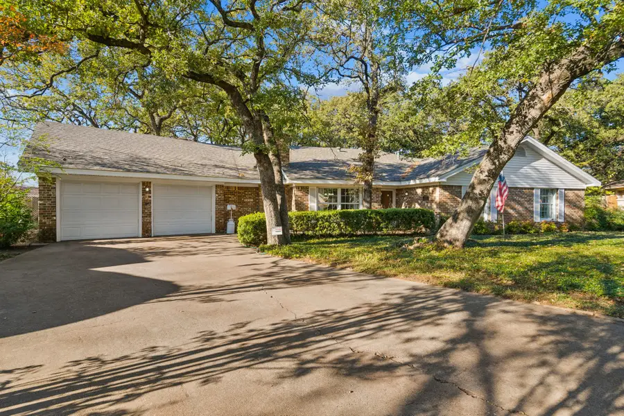 2637 Locksley Chase Drive, Irving, TX 75061 - Image #3