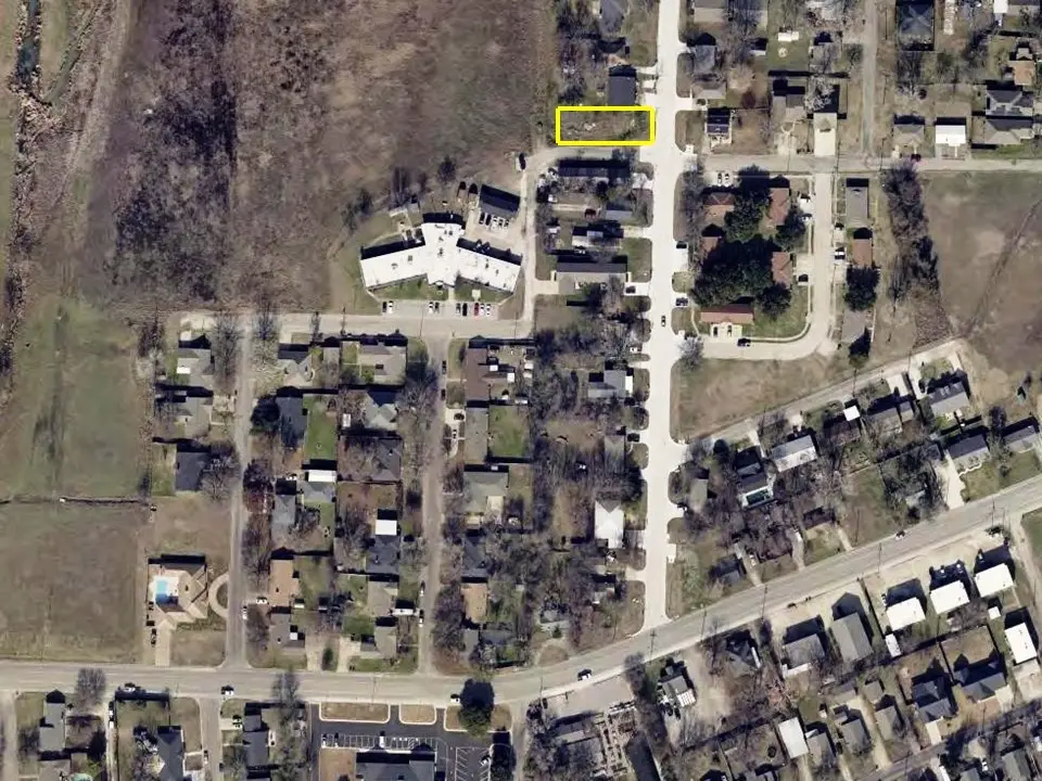 400 Nunnalee Avenue, Van Alstyne, TX 75495 - Image #1